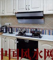 延边朝鲜族赚钱看客厅，存钱看卧室，不可不知道的招财秘法！